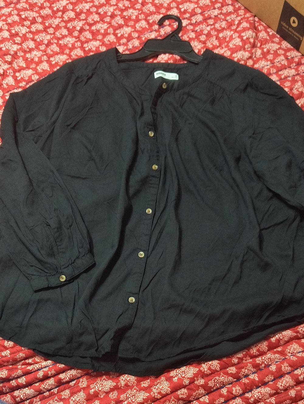 Sonoma Black Long Sleeved Blouse